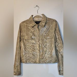 🎇PRICE DROP...FUDA Women's Faux Snakeskin Leather Jacket